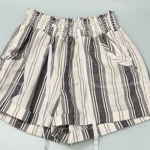 NWOT High Rise Striped Linen Shorts